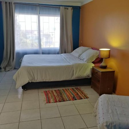 Hostal Maison De La Mer Valparaíso Esterno foto